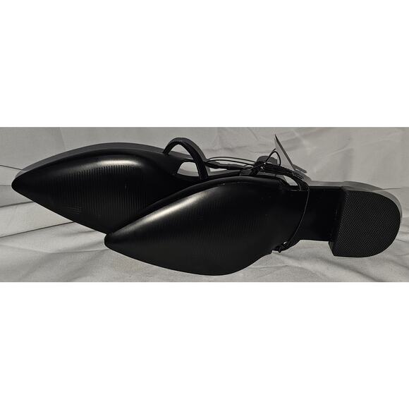 Steve Madden Women's Christyy Pointed Toe Slingback Pumps - Picture 5 of 6